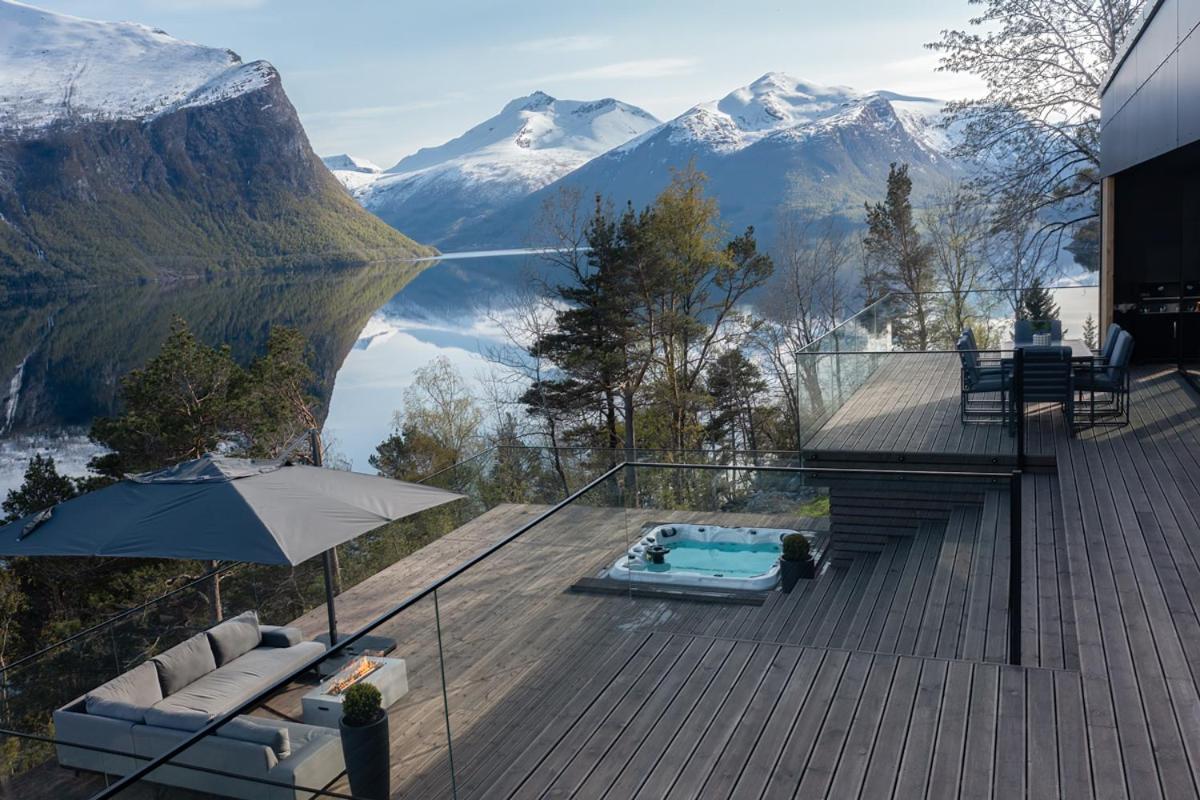 Kristina / Andalsnes * Torvik