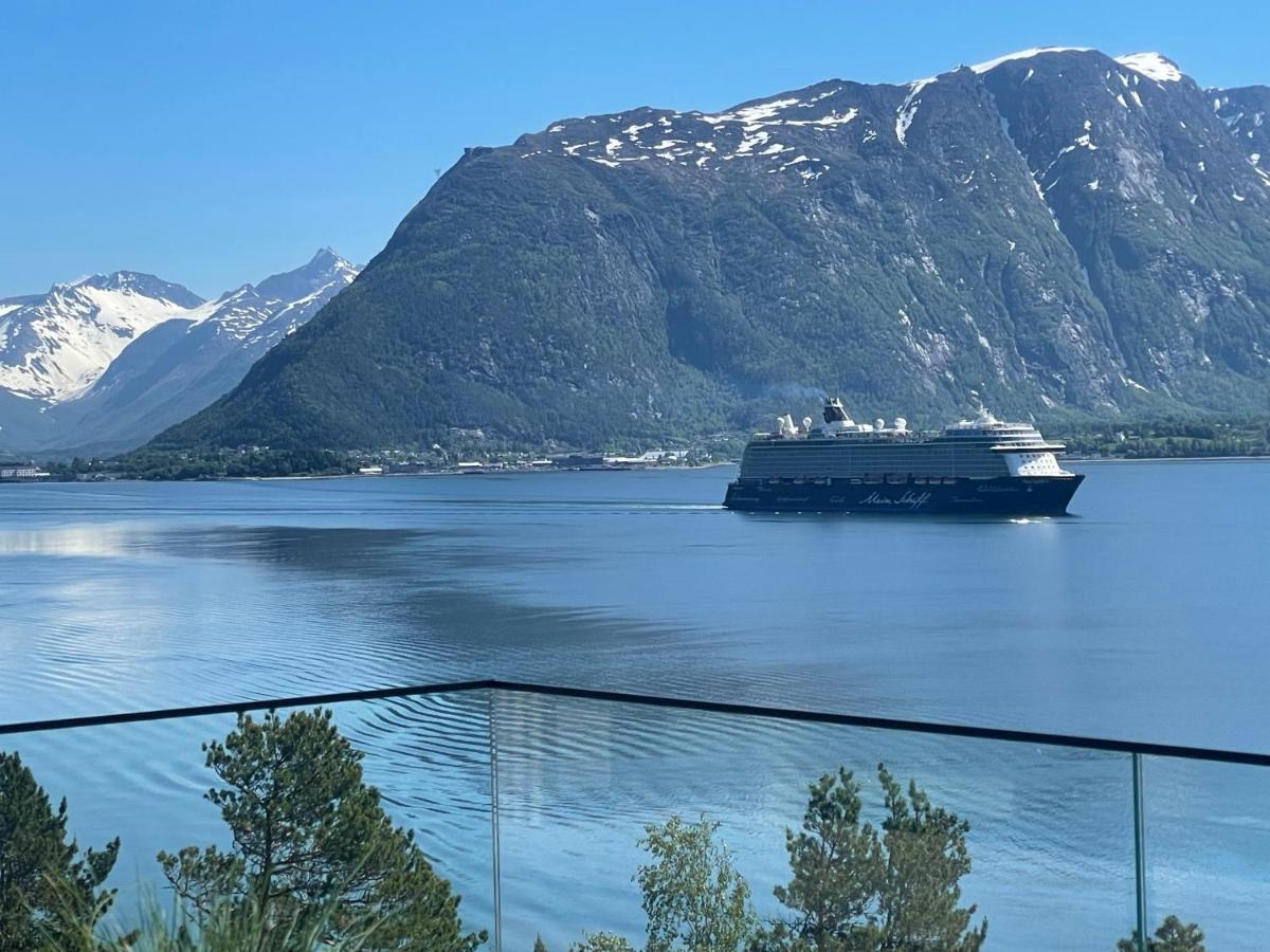 Villa Kristina / Andalsnes *