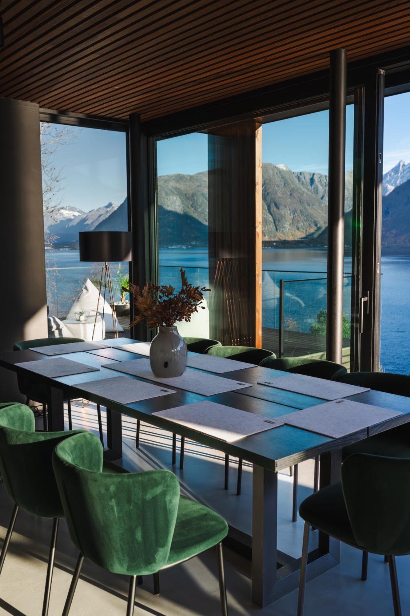 Kristina / Andalsnes * Torvik
